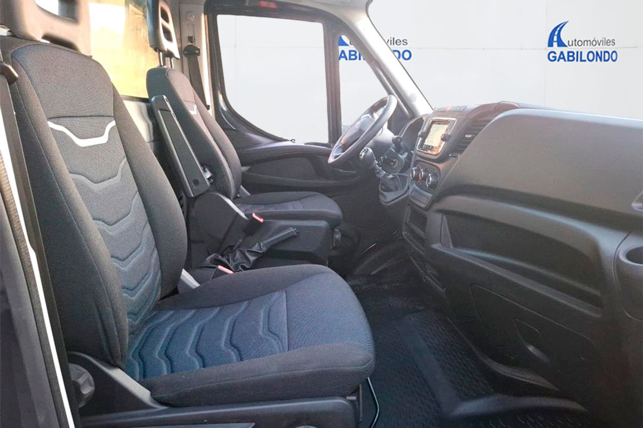 Iveco Daily Chasis Cabina 2.3 35S16S 3450 LEAF - Foto 6