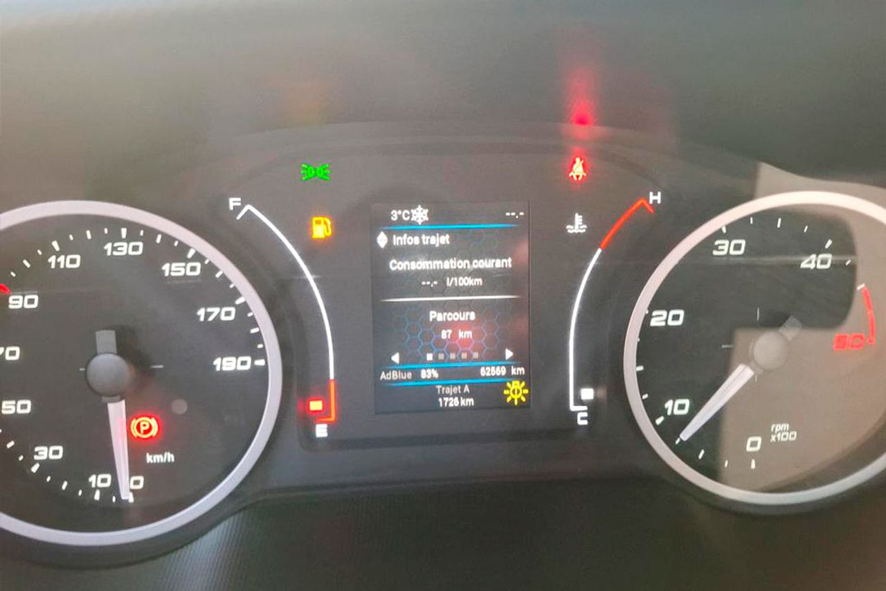 Iveco Daily Chasis Cabina 2.3 35S16S 3450 LEAF - Foto 4