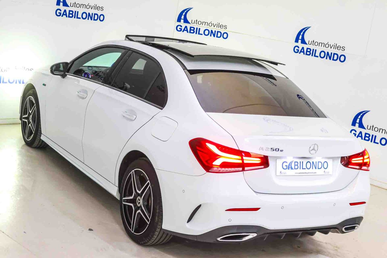 Mercedes Clase A Sedán A 250 e **Techo panorámico** - Foto 17
