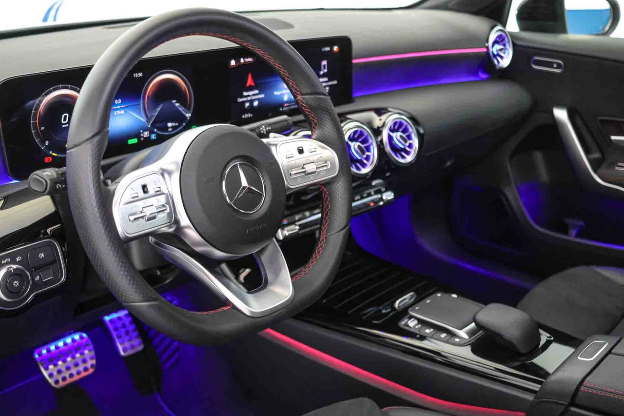 Mercedes Clase A Sedán A 250 e **Techo panorámico** - Foto 6