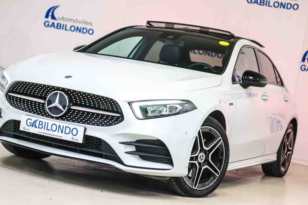 Mercedes Clase A Sedán A 250 e **Techo panorámico** - Foto 29