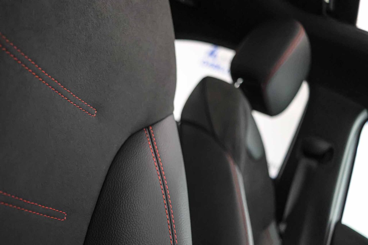 Mercedes Clase A Sedán A 250 e **Techo panorámico** - Foto 52