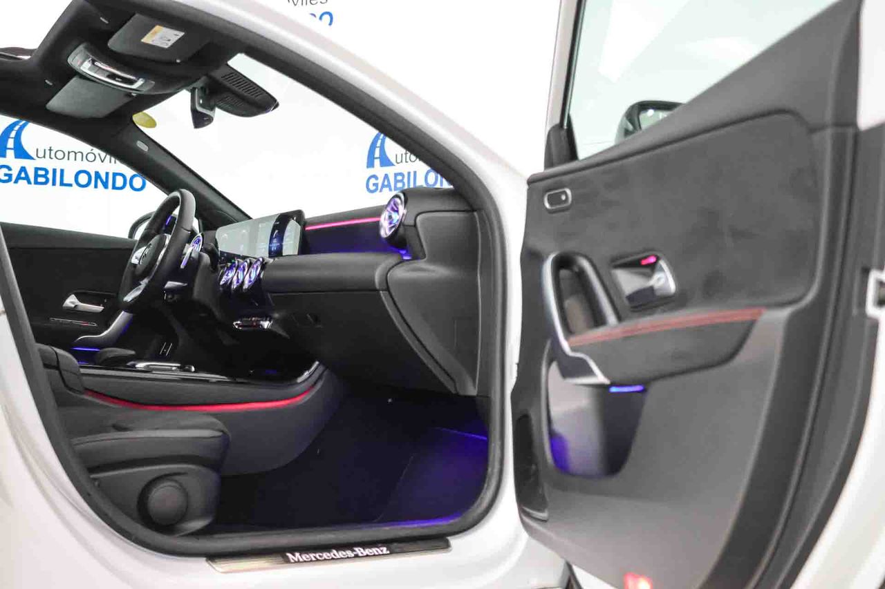 Mercedes Clase A Sedán A 250 e **Techo panorámico** - Foto 51