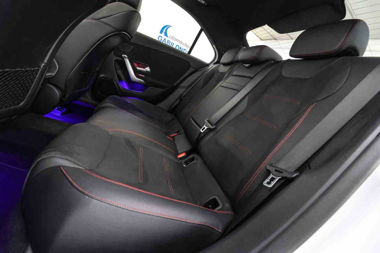 Mercedes Clase A Sedán A 250 e **Techo panorámico** - Foto 50