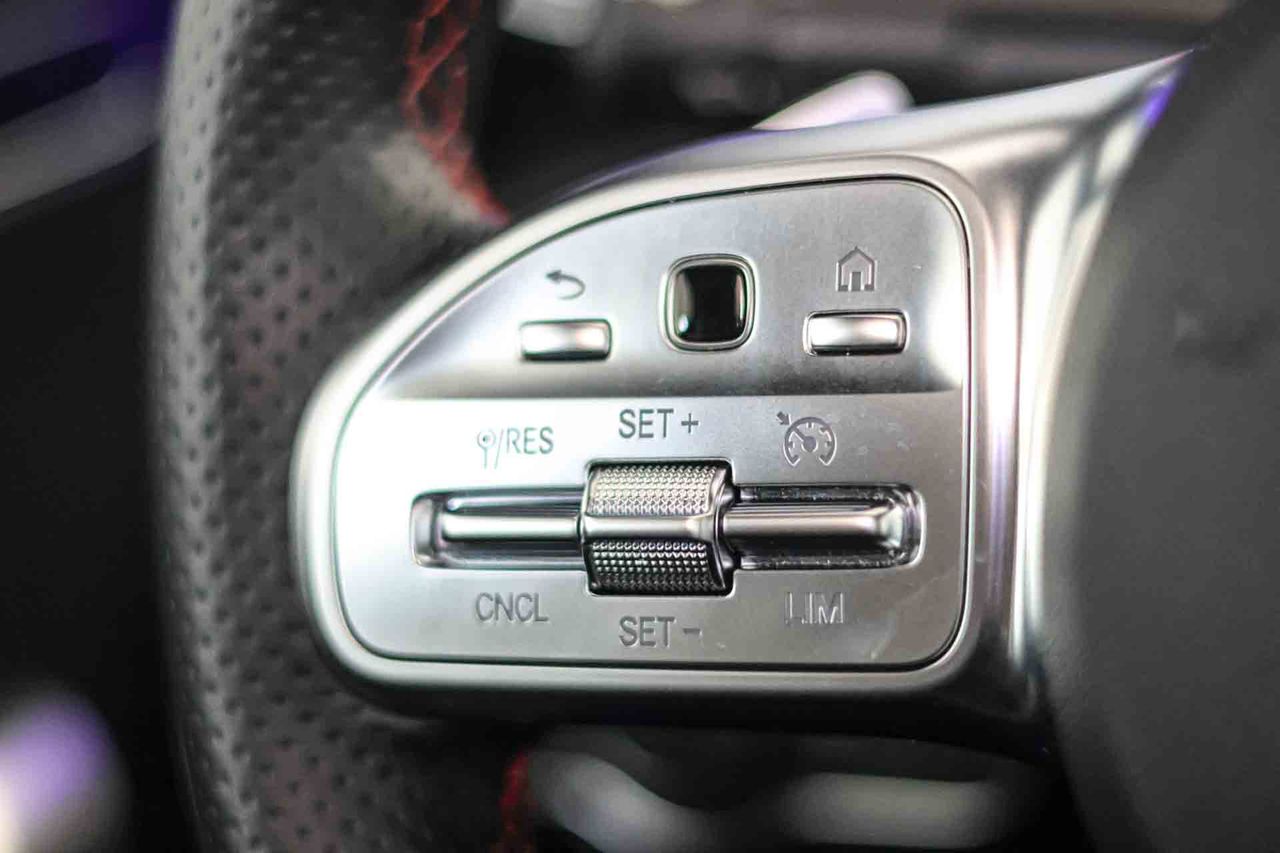 Mercedes Clase A Sedán A 250 e **Techo panorámico** - Foto 40