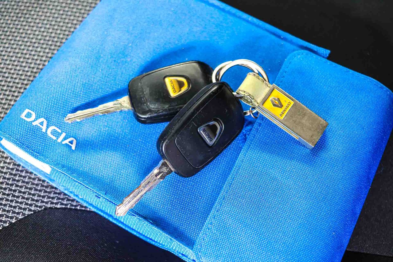 Dacia Dokker Essential 1.6 GLP - Foto 42