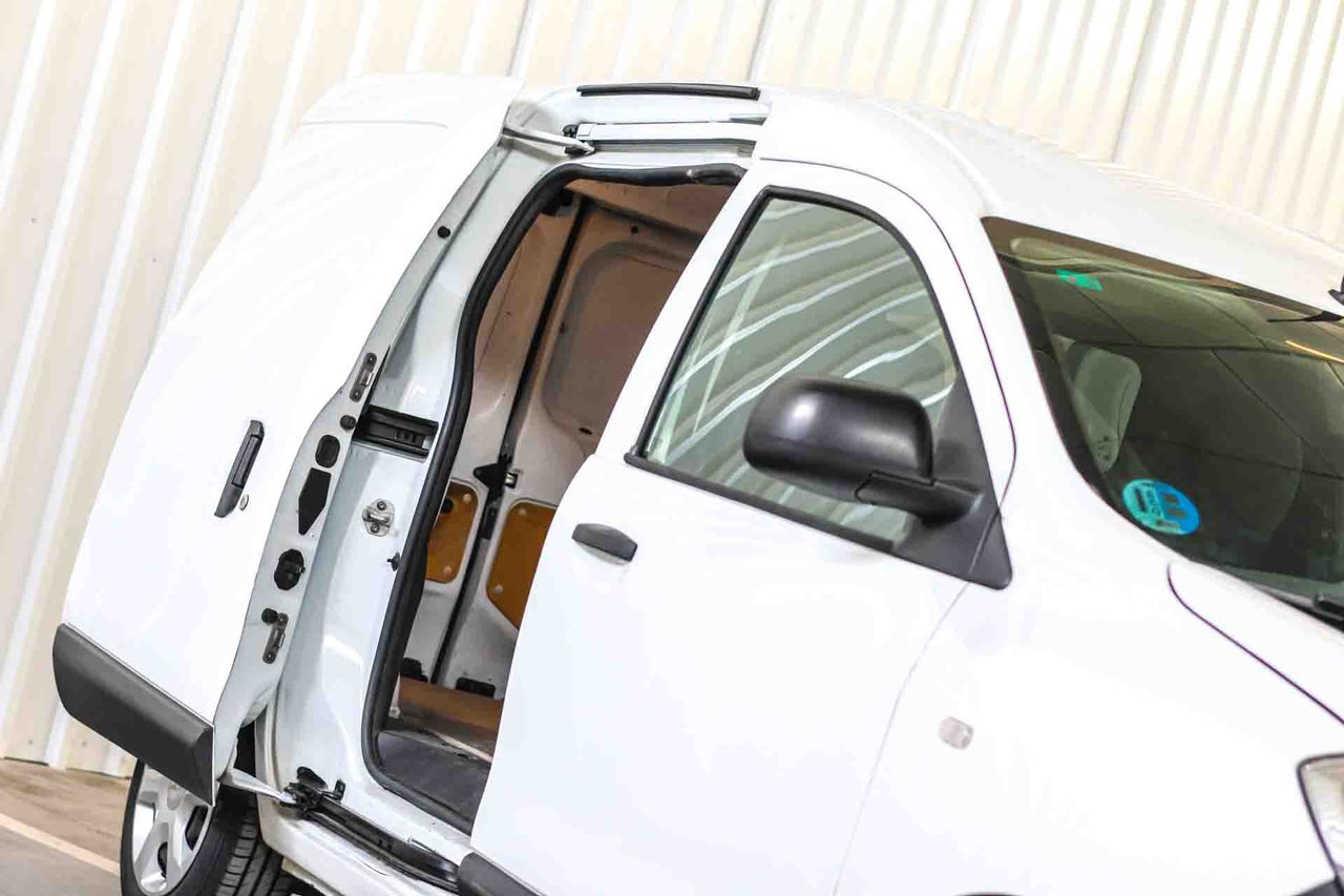 Dacia Dokker Essential 1.6 GLP - Foto 17