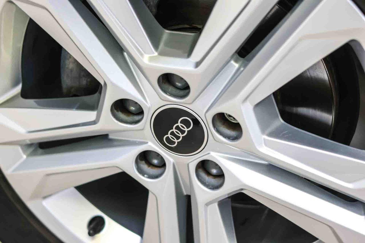 Audi Q2 35 TFSI 110kW (150CV) S tronic - Foto 22