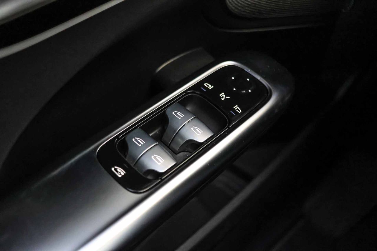 Mercedes Clase C C 300 e - Foto 31