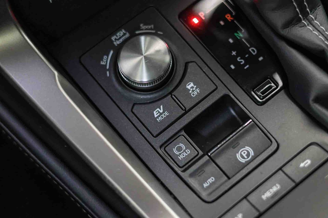 Lexus NX 2.5 300h Business 2WD - Foto 47