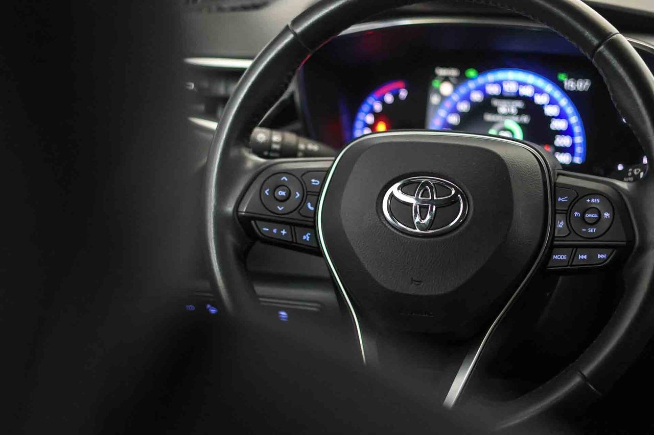 Toyota Corolla 1.8 125H BUSINESS E-CVT - Foto 34