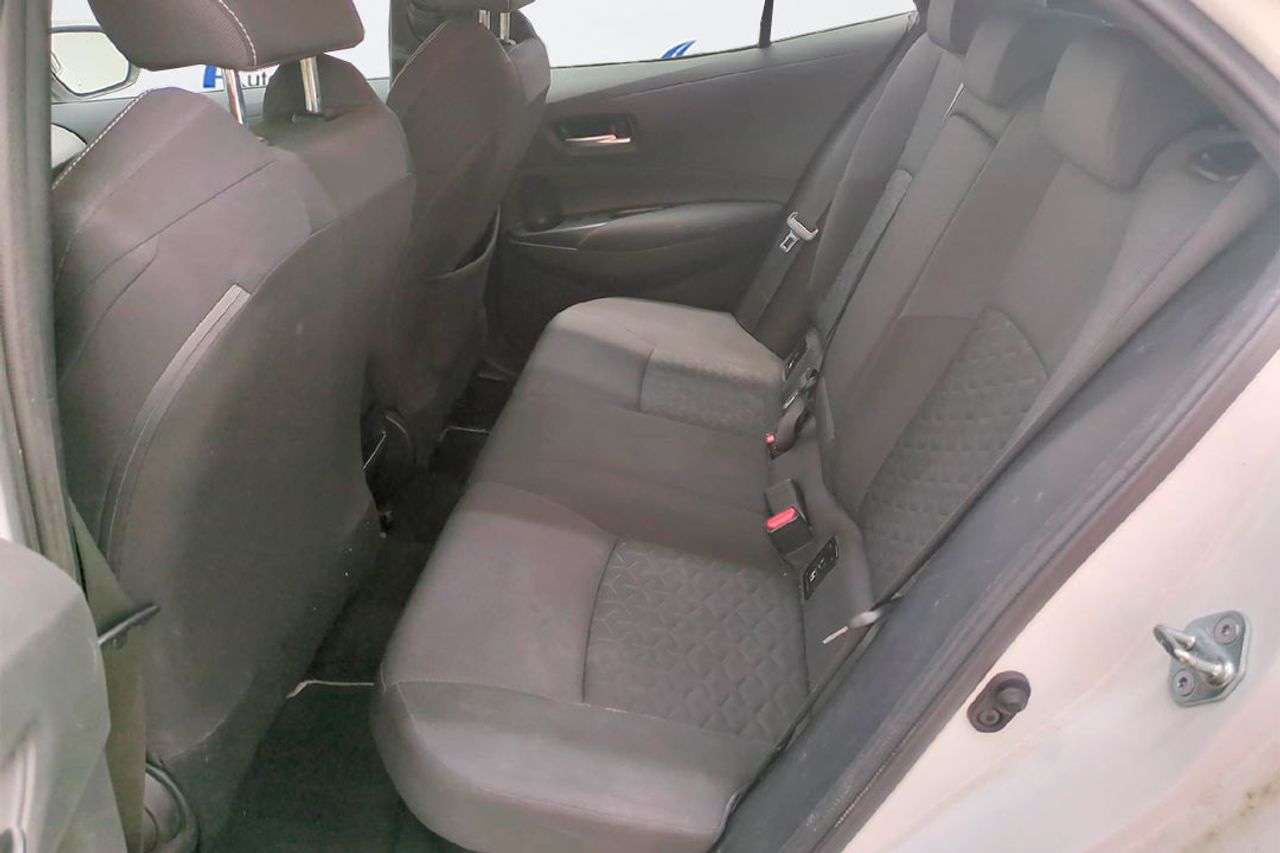 Toyota Corolla 1.8 125H BUSINESS E-CVT - Foto 6