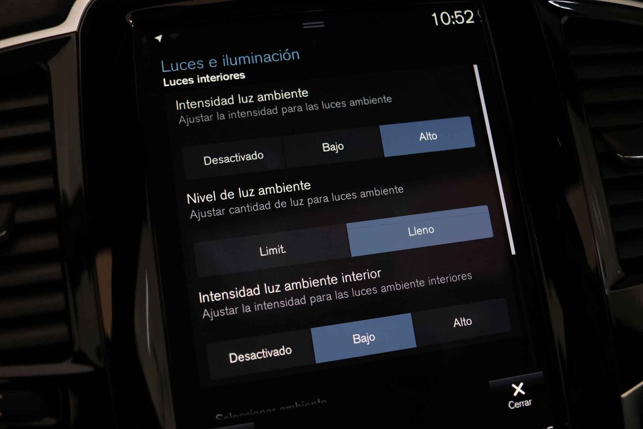 Volvo XC90 2.0 T8 AWD Recharge R-Design Auto **Techo panorámico** 7 Plazas - Foto 73