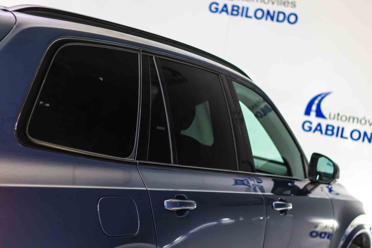 Volvo XC90 2.0 T8 AWD Recharge R-Design Auto **Techo panorámico** 7 Plazas - Foto 27