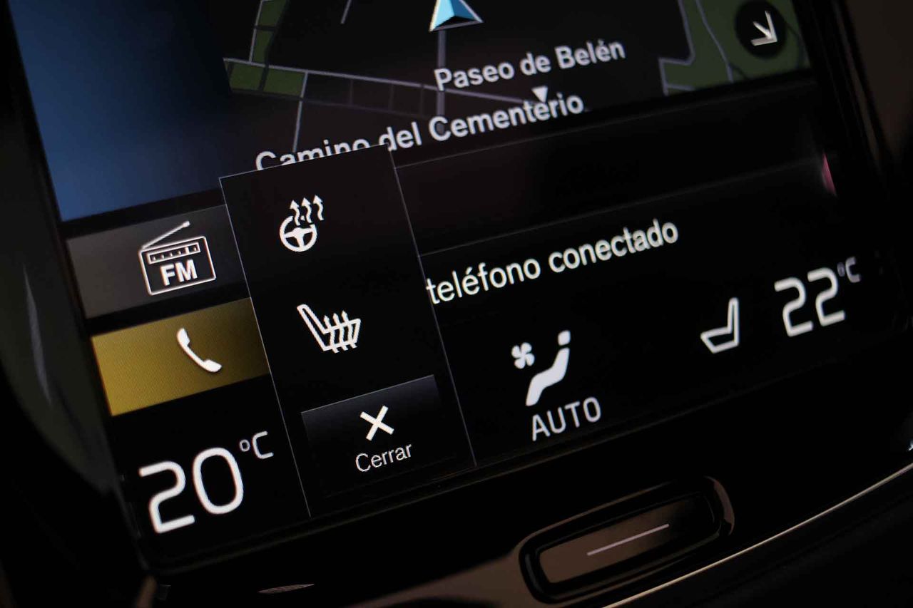 Volvo XC90 2.0 T8 AWD Recharge R-Design Auto **Techo panorámico** 7 Plazas - Foto 69