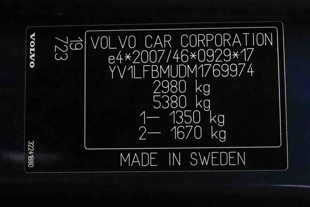 Volvo XC90 2.0 T8 AWD Recharge R-Design Auto **Techo panorámico** 7 Plazas - Foto 8