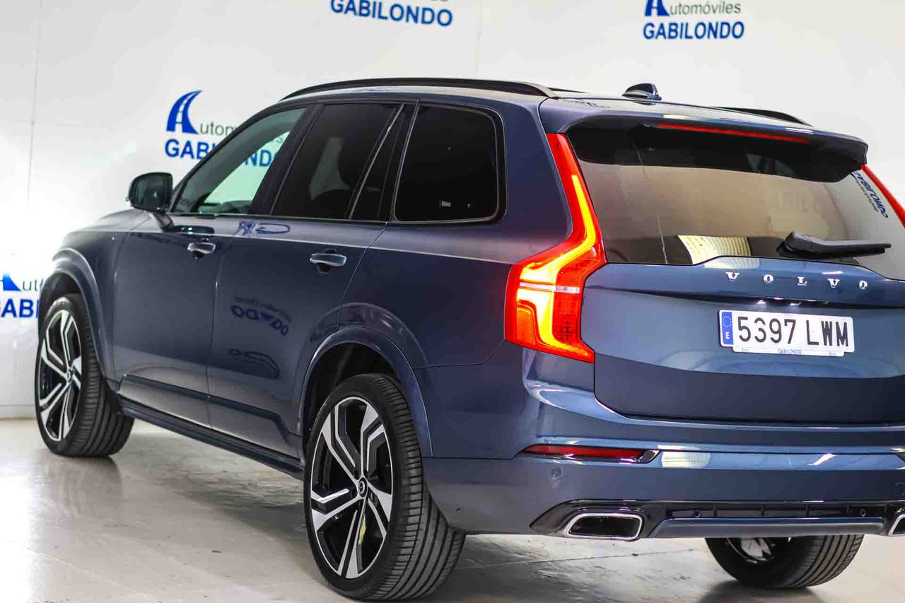 Volvo XC90 2.0 T8 AWD Recharge R-Design Auto **Techo panorámico** 7 Plazas - Foto 30