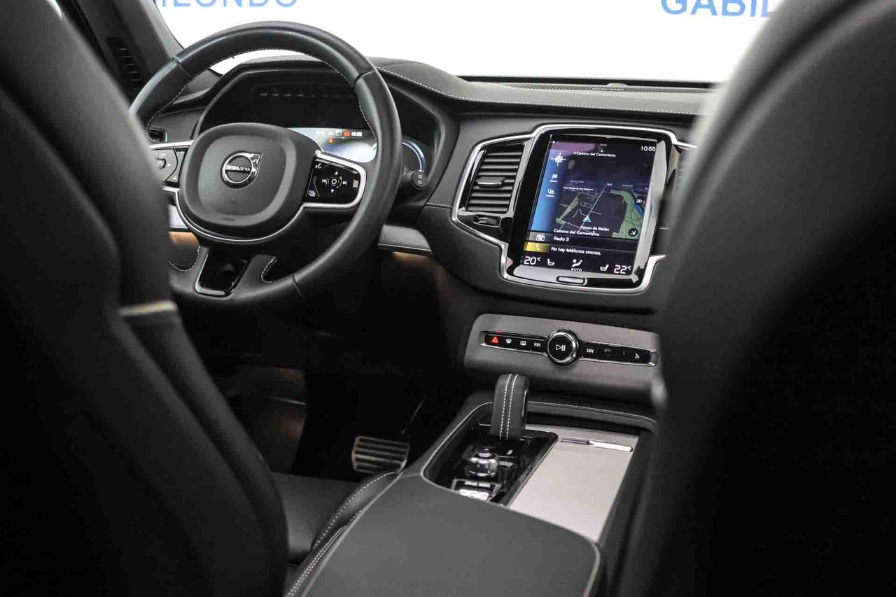 Volvo XC90 2.0 T8 AWD Recharge R-Design Auto **Techo panorámico** 7 Plazas - Foto 37
