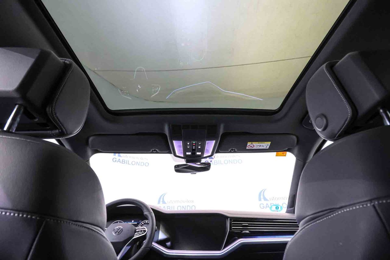 Volkswagen Touareg R 3.0 V6 TSI 340kW Tip 4M **Techo panorámico** - Foto 25