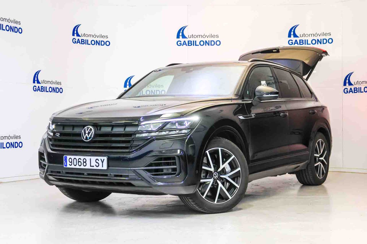 Volkswagen Touareg R 3.0 V6 TSI 340kW Tip 4M **Techo panorámico** - Foto 14