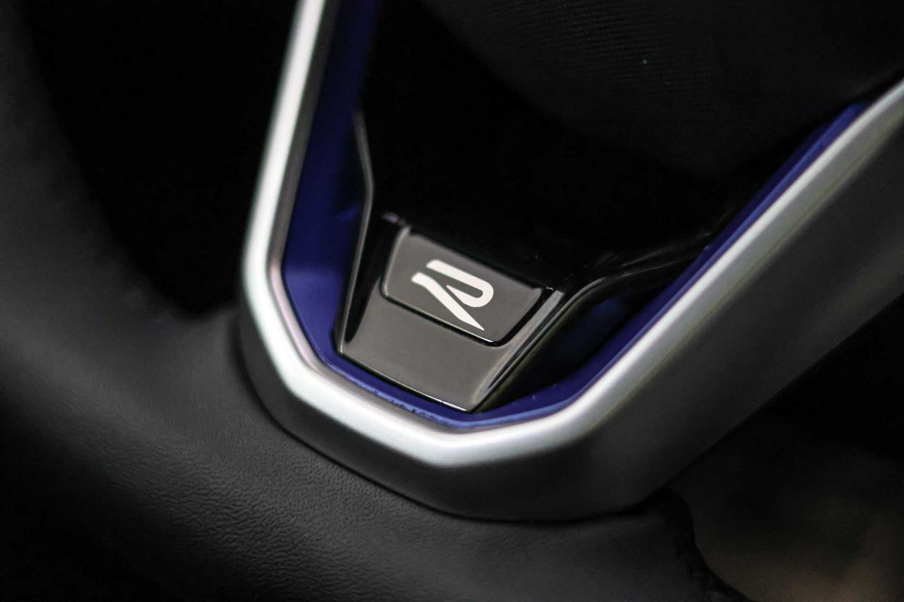 Volkswagen Touareg R 3.0 V6 TSI 340kW Tip 4M **Techo panorámico** - Foto 41