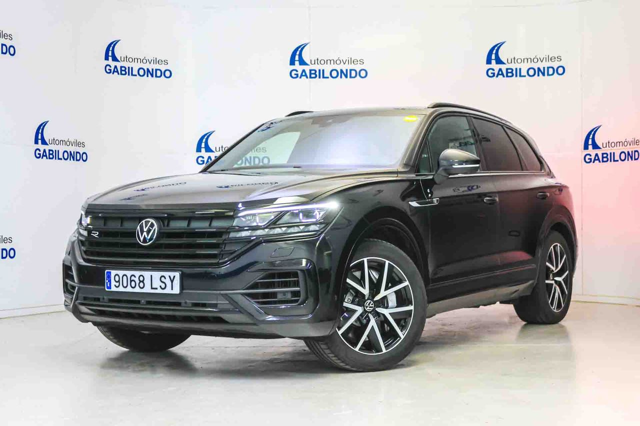 Volkswagen Touareg R 3.0 V6 TSI 340kW Tip 4M **Techo panorámico** - Foto 12