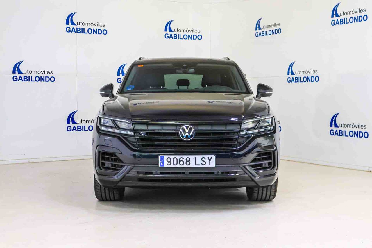 Volkswagen Touareg R 3.0 V6 TSI 340kW Tip 4M **Techo panorámico** - Foto 3