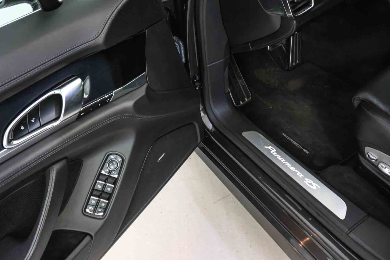 Porsche Panamera 3.0 4S **Techo solar** - Foto 35