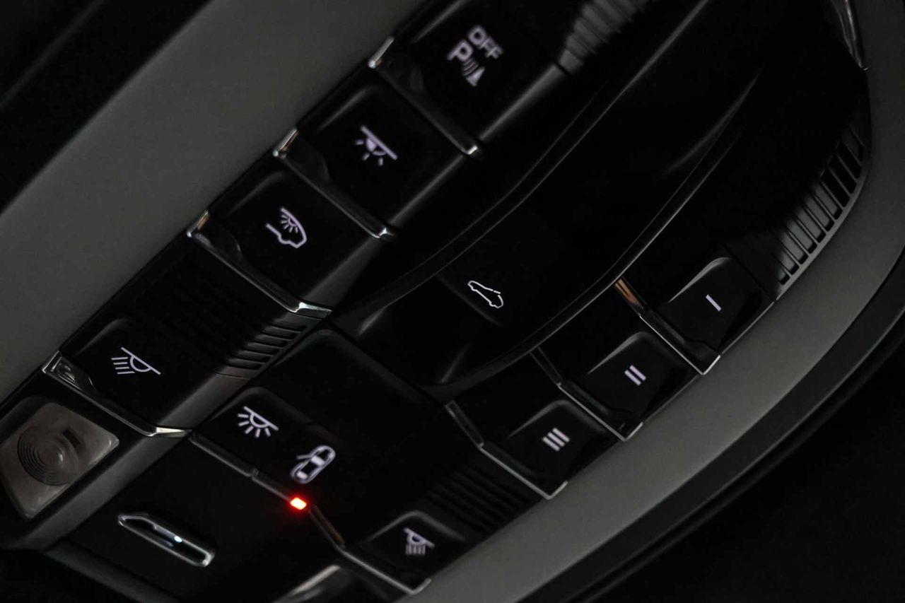 Porsche Panamera 3.0 4S **Techo solar** - Foto 51