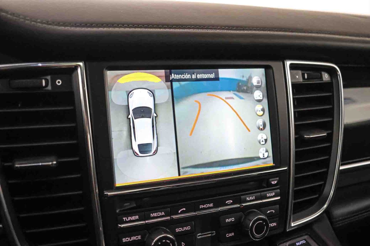 Porsche Panamera 3.0 4S **Techo solar** - Foto 32