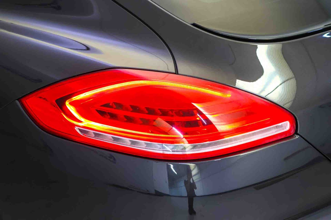 Porsche Panamera 3.0 4S **Techo solar** - Foto 18