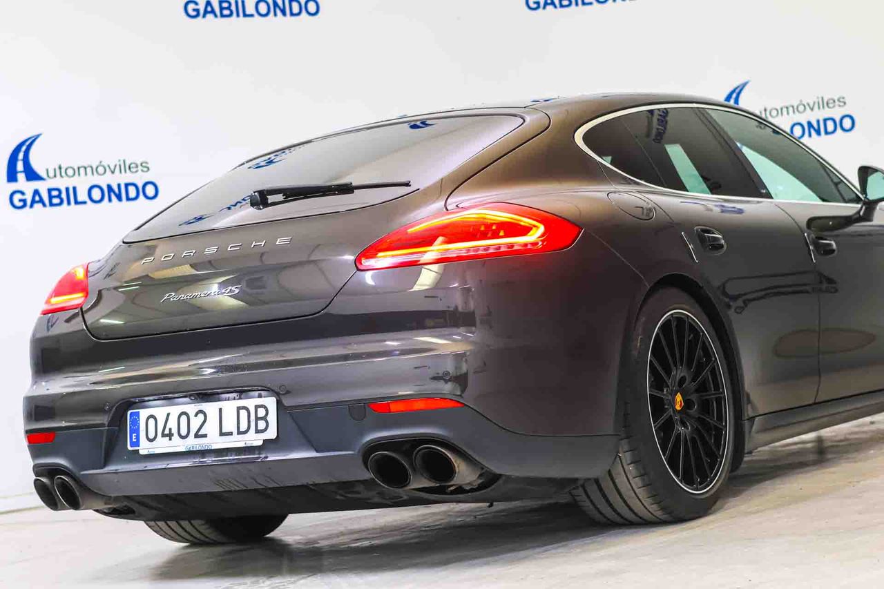 Porsche Panamera 3.0 4S **Techo solar** - Foto 30
