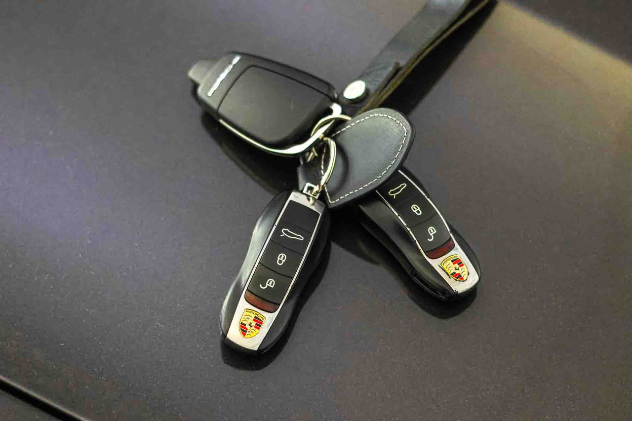 Porsche Panamera 3.0 4S **Techo solar** - Foto 36