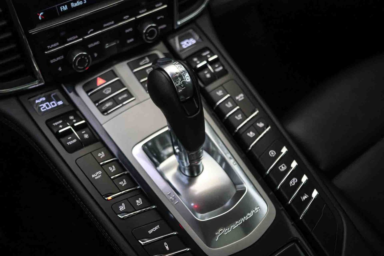 Porsche Panamera 3.0 4S **Techo solar** - Foto 44