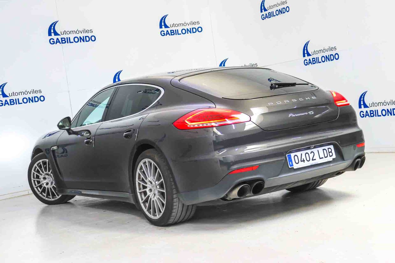 Porsche Panamera 3.0 4S **Techo solar** - Foto 14