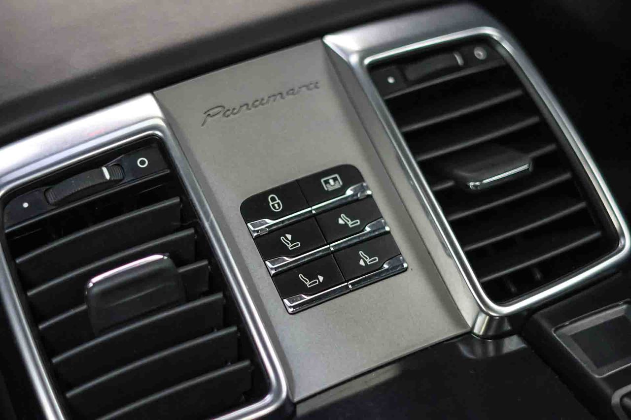 Porsche Panamera 3.0 4S **Techo solar** - Foto 57