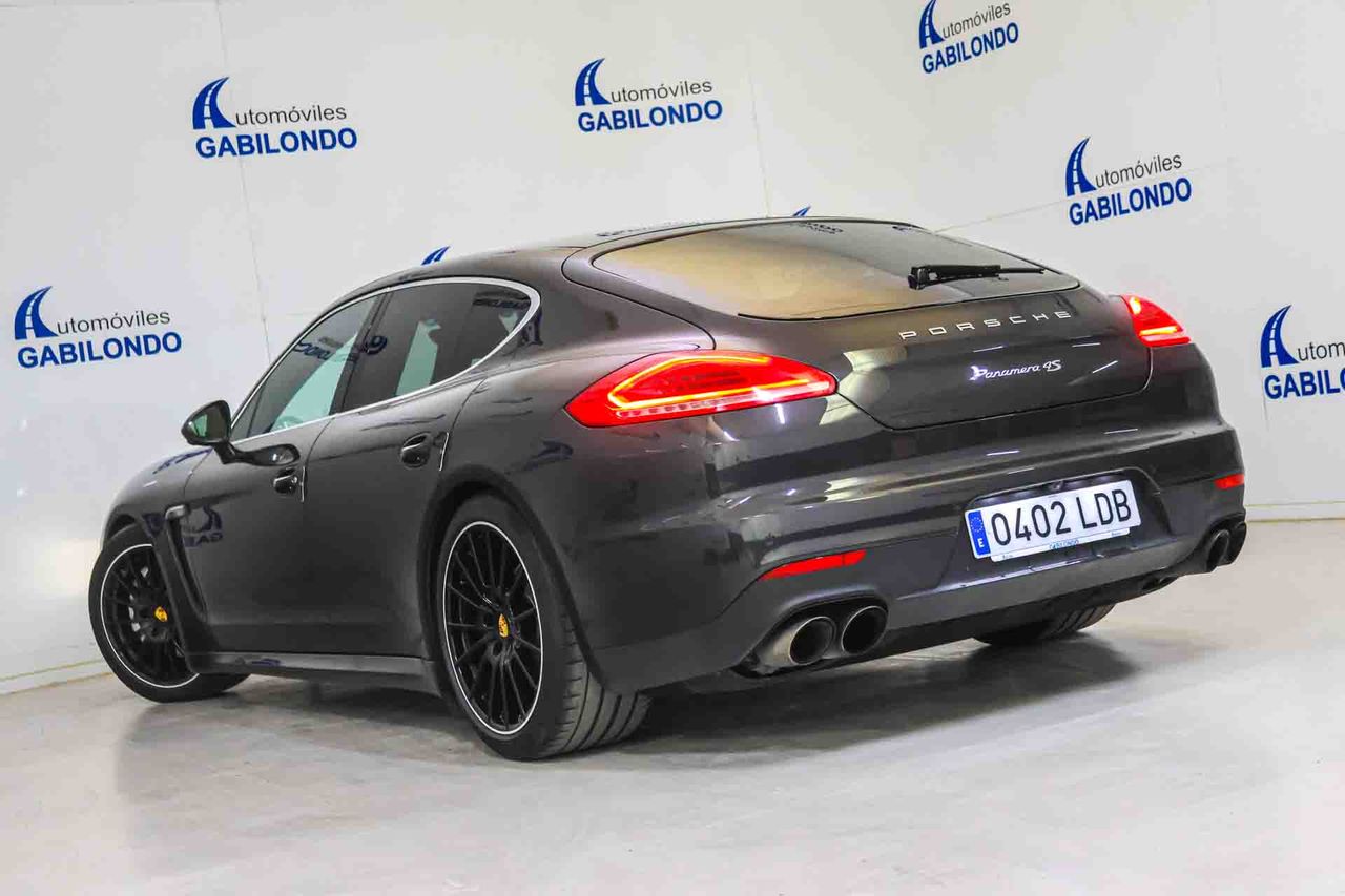 Porsche Panamera 3.0 4S **Techo solar** - Foto 16