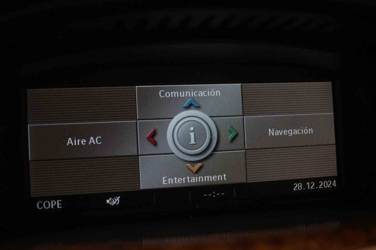 BMW Serie 6 635d Coupé - Foto 17