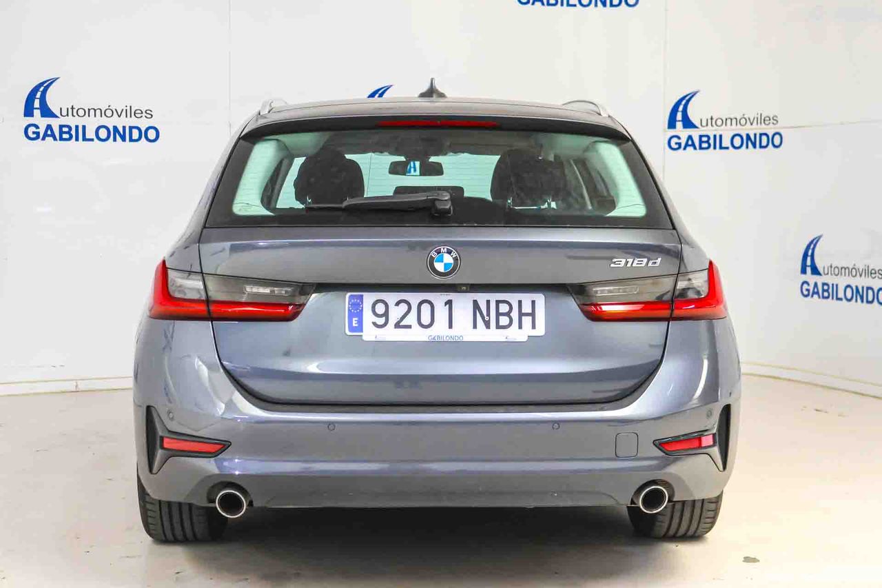 BMW Serie 3 318d Auto.Touring - Foto 5