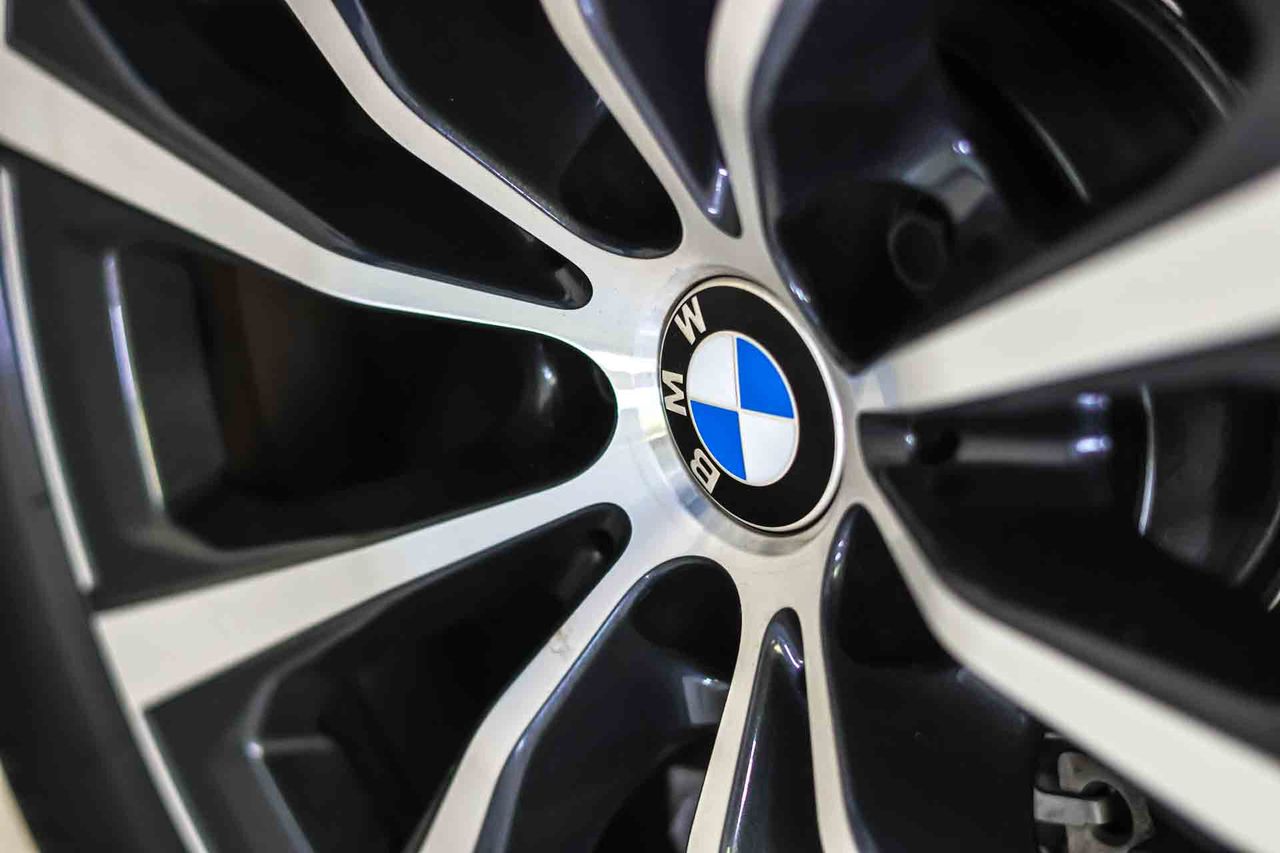 BMW Serie 3 318d Auto.Touring - Foto 18