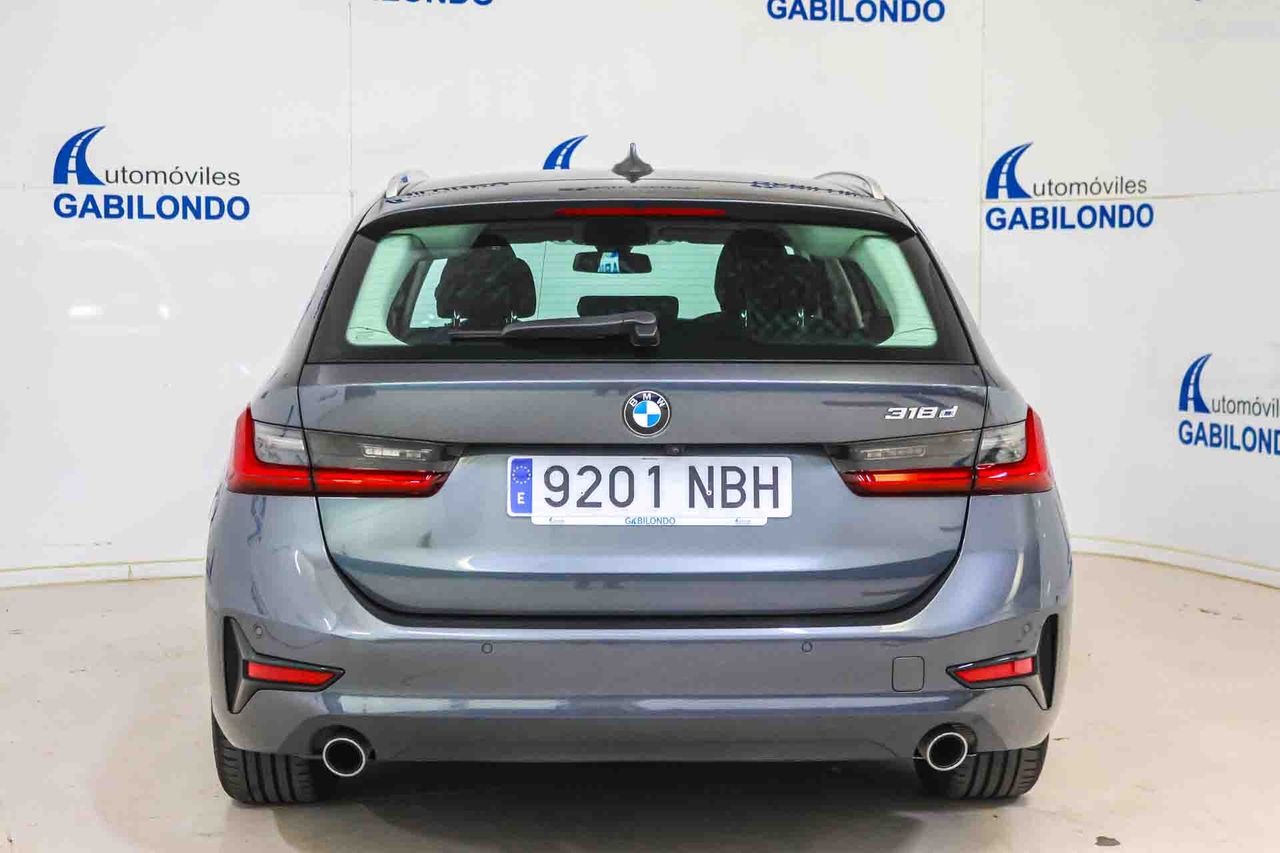 BMW Serie 3 318d Auto.Touring - Foto 5
