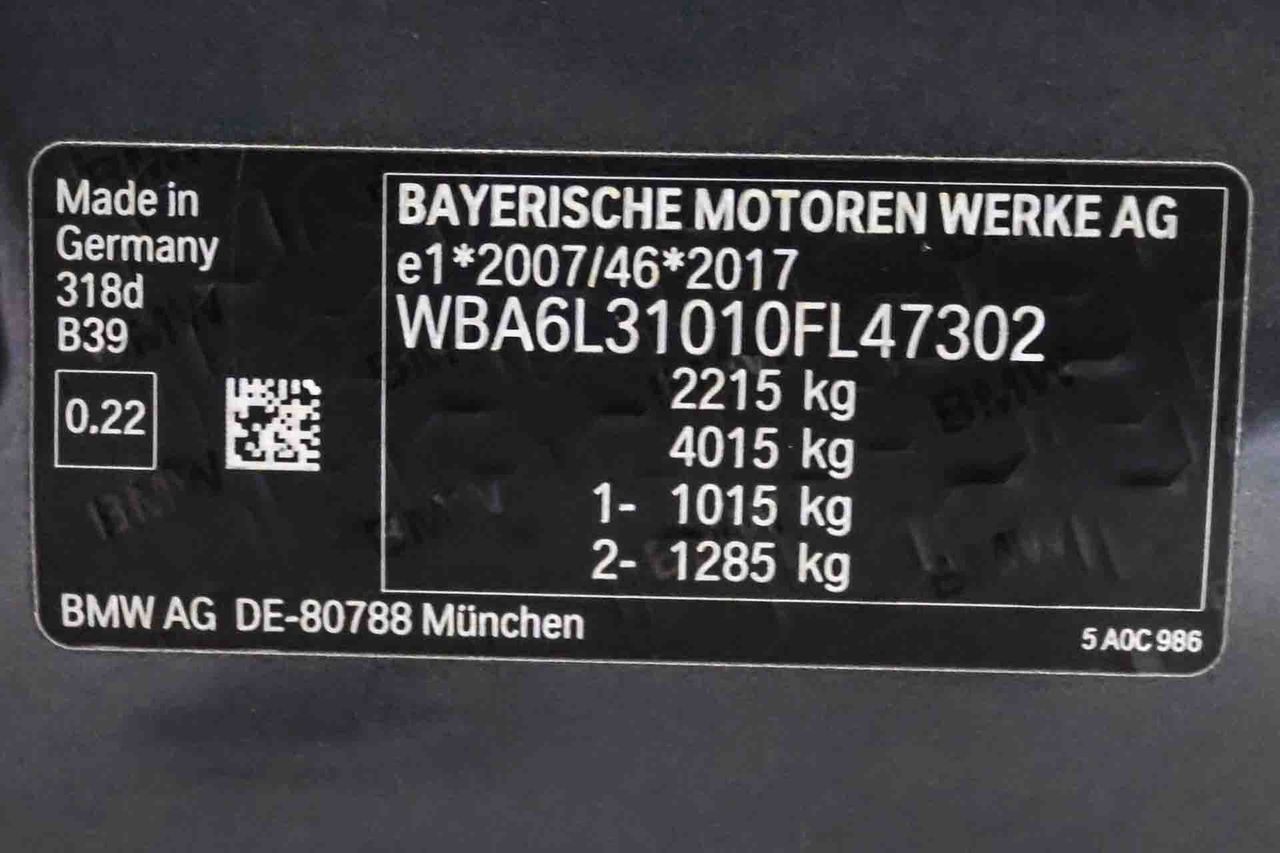 BMW Serie 3 318d Auto.Touring - Foto 8