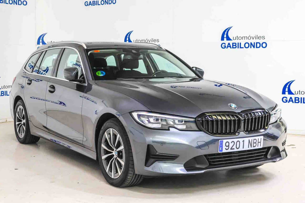 BMW Serie 3 318d Auto.Touring - Foto 4