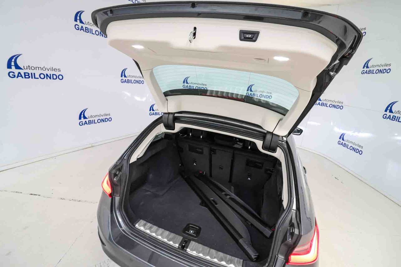 BMW Serie 3 318d Auto.Touring - Foto 18