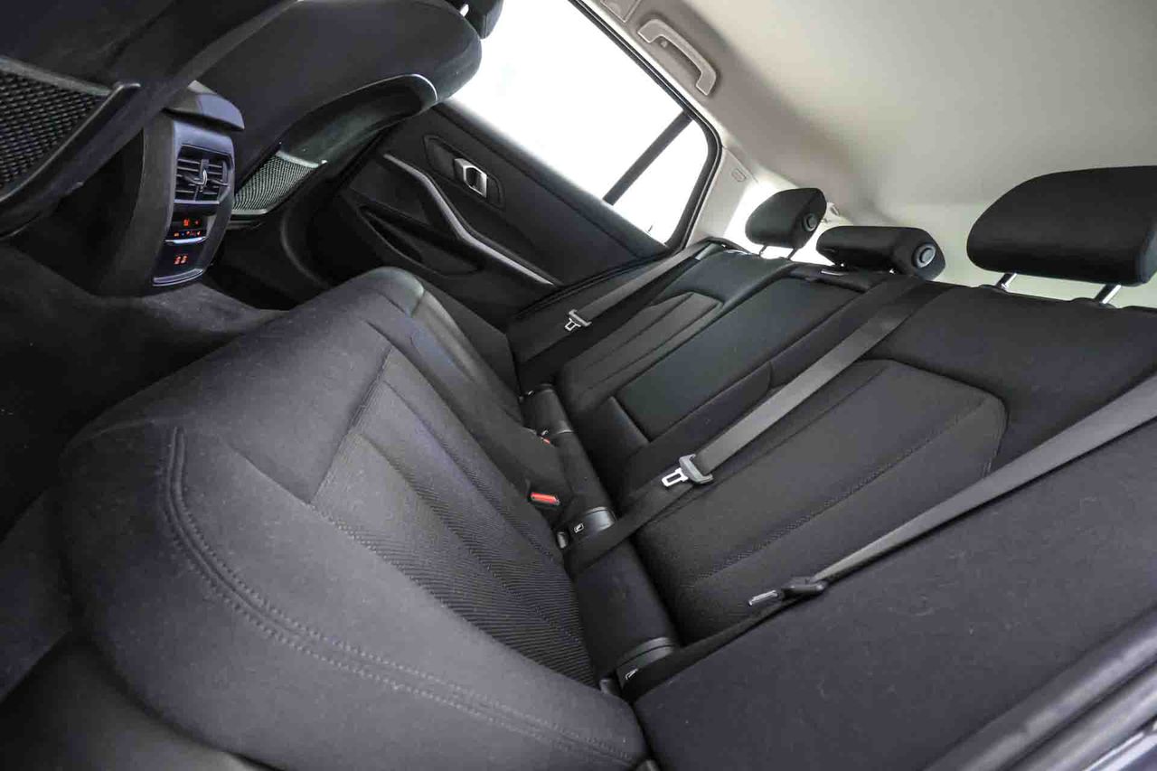 BMW Serie 3 318d Auto.Touring - Foto 15