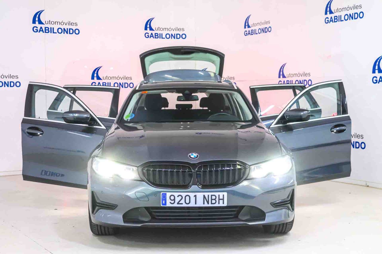 BMW Serie 3 318d Auto.Touring - Foto 28