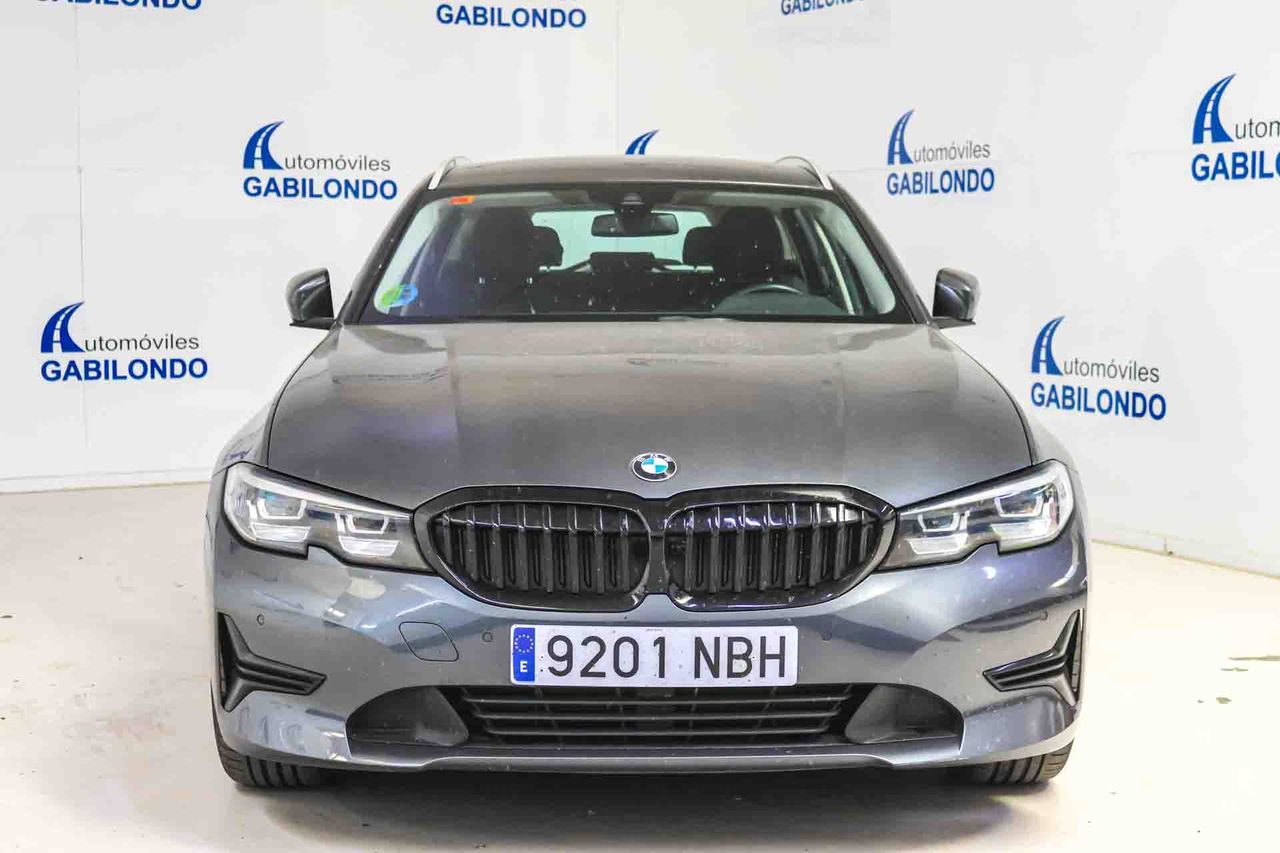 BMW Serie 3 318d Auto.Touring - Foto 3