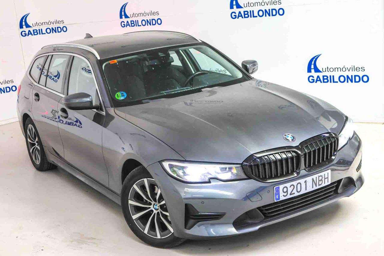 BMW Serie 3 318d Auto.Touring - Foto 11