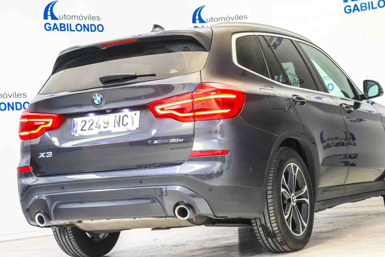 BMW X3 xDrive30e - Foto 29