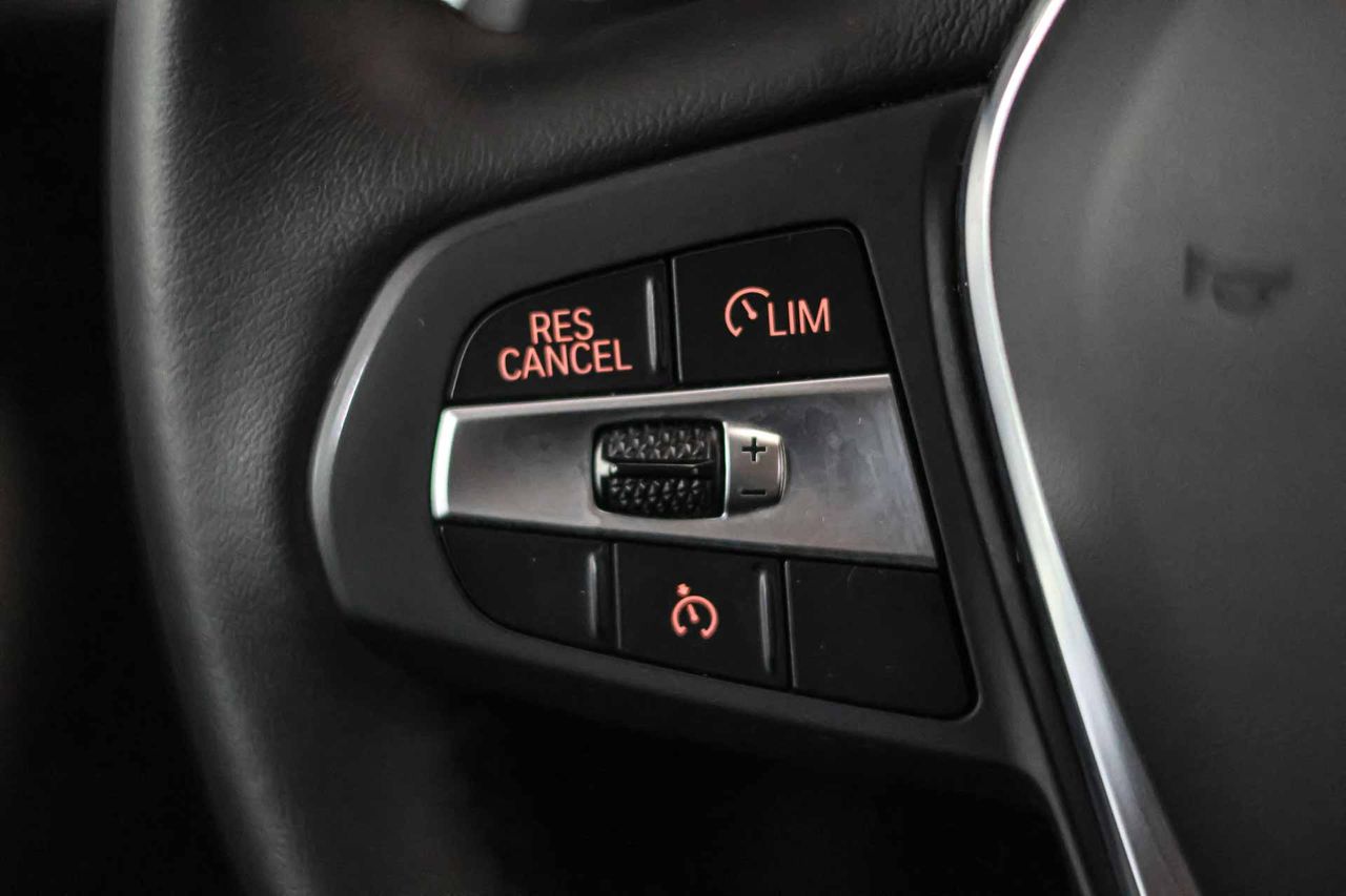 BMW X3 xDrive30e - Foto 39